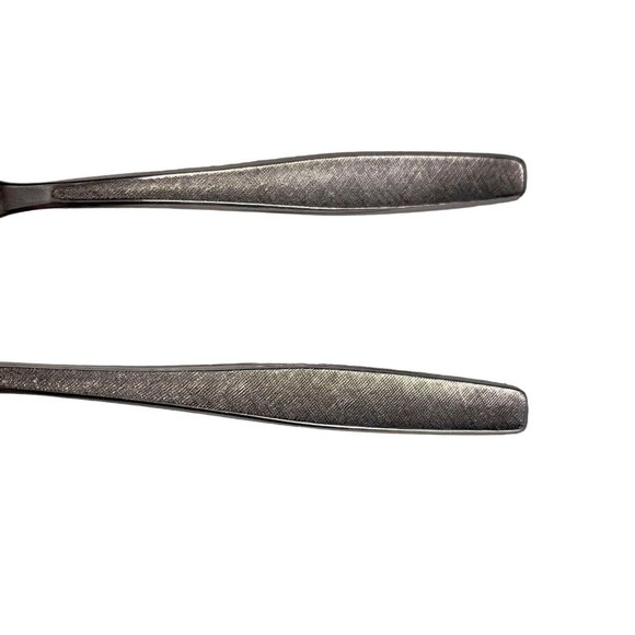 Rogers IS Stainless INS185 Sugar Shell Spoon & Flat Handle Master Butter Knife - Picture 2 of 8